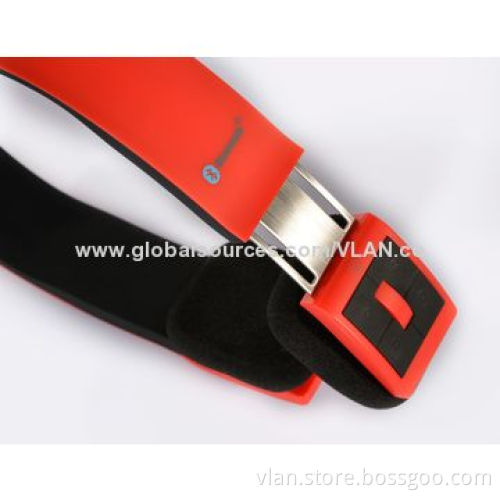 Bluetooth Headsets and Handsfree, Version 3.0+EDR, Sensitivity of -90dBm, 4dBm TX Power Maximum